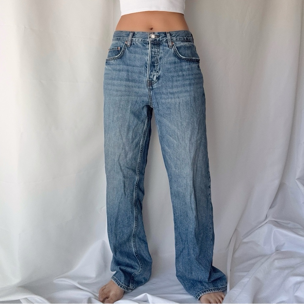 GRLFRND Bella Low Rise Boyfriend in medium wash